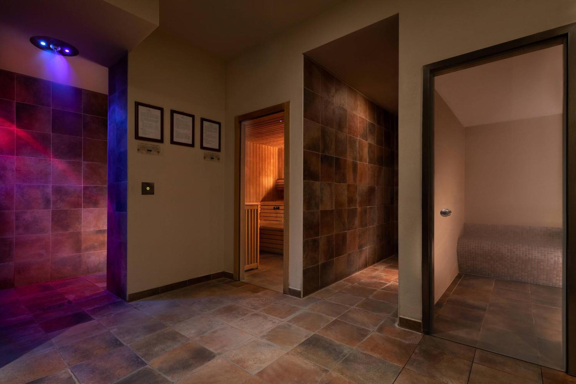 Renaissance Tuscany Il Ciocco Resort&Spa Barga Esterno foto