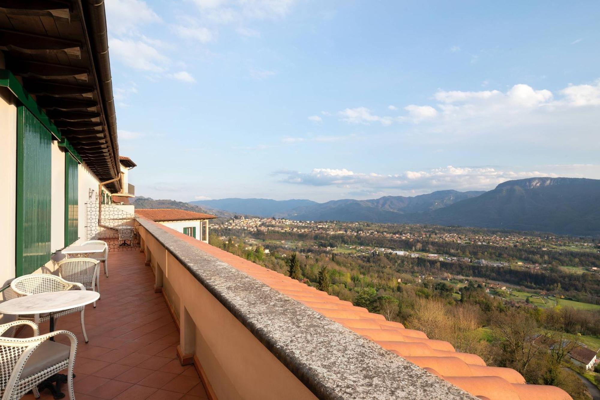 Renaissance Tuscany Il Ciocco Resort&Spa Barga Esterno foto